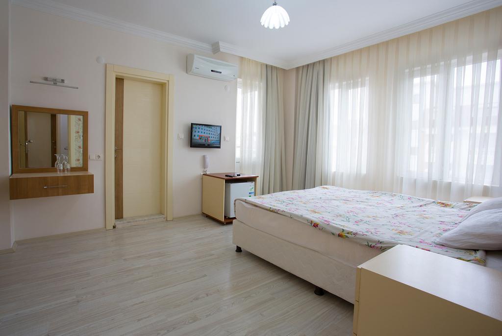 Yeni Astral Apart Hotel Side Quarto foto